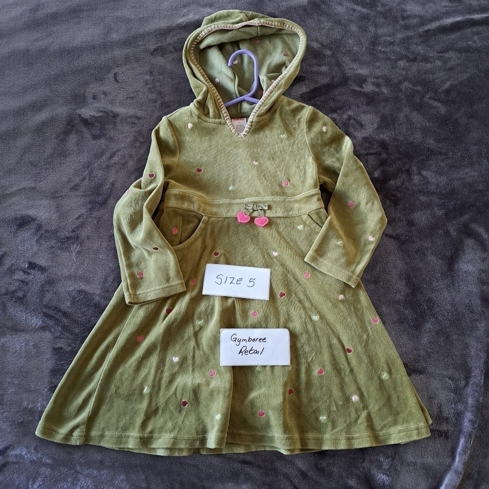 Gymboree girls size 5 Gingerbread Girl line green velour dress with hood